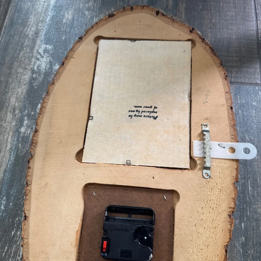 Vintage Rustic Live Edge‎ Wood Slab Wall Clock Wolf Picture Frame Cabin Decor